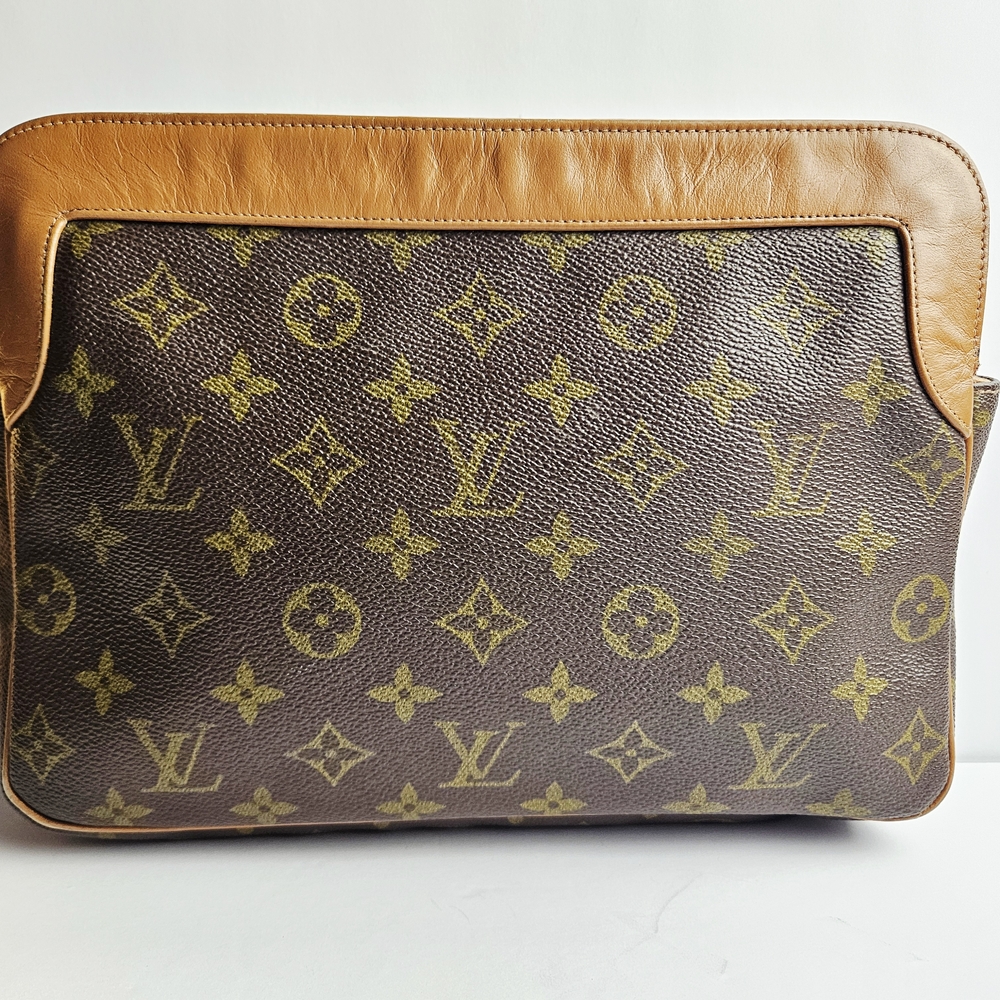 Vintage 1980s Louis Vuitton Monogram Shoulder Bag • Classic LV Brown Canvas Bag - Picture 7 of 9